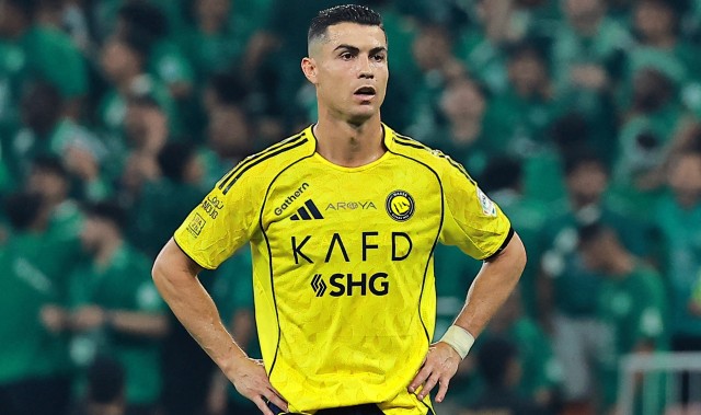 世界杯官方客户端下载官网入口-没走！阿斯：C罗没有乘私人飞机离开沙特，还在当地等待解决方案