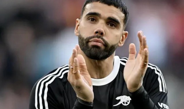 世界杯高清比赛观看平台-拉亚：索博斯洛伊的射门非常漂亮，希望下次我能扑出这样的球