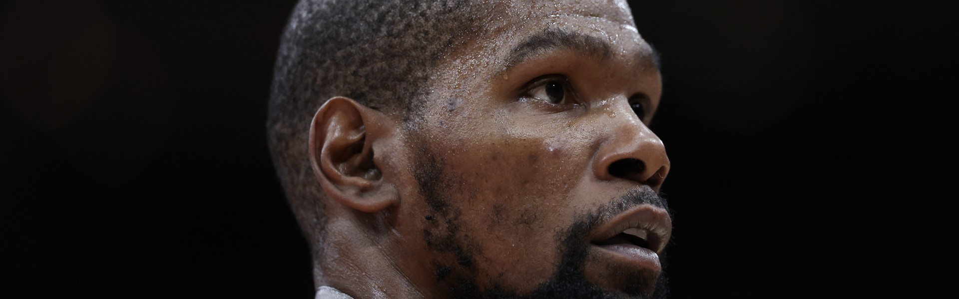 世界杯手机直播app下载-不应该啊！杜兰特三分犯规送哈里斯三罚机会 后者3罚2中